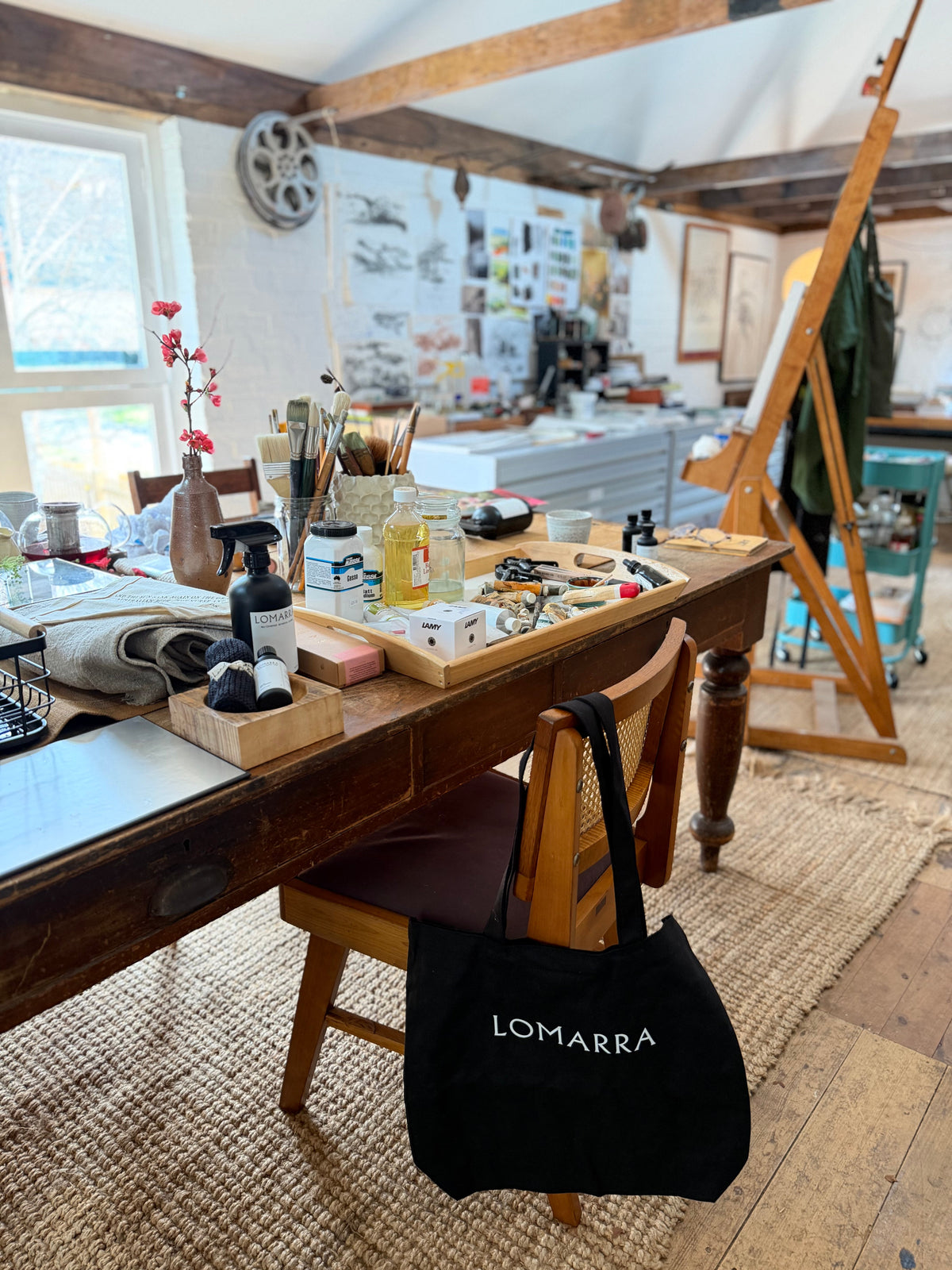 LOMARRA Merchandise